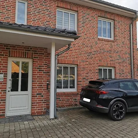 Apartment Neu! Schicke Und Moderne Lindenalle Og