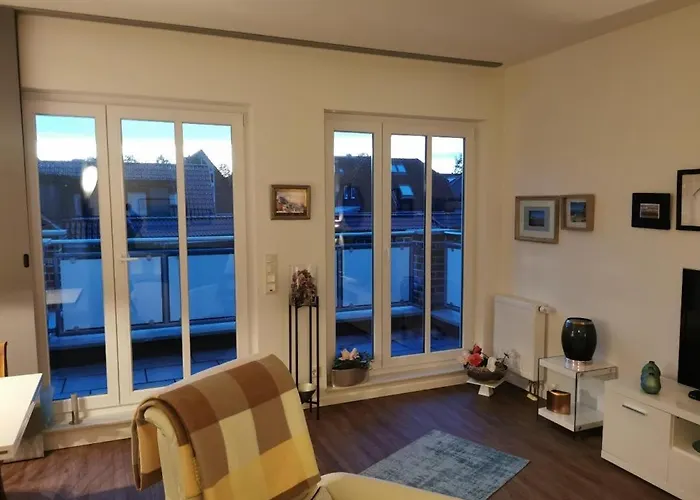 Neu! Schicke Und Moderne Lindenalle Og